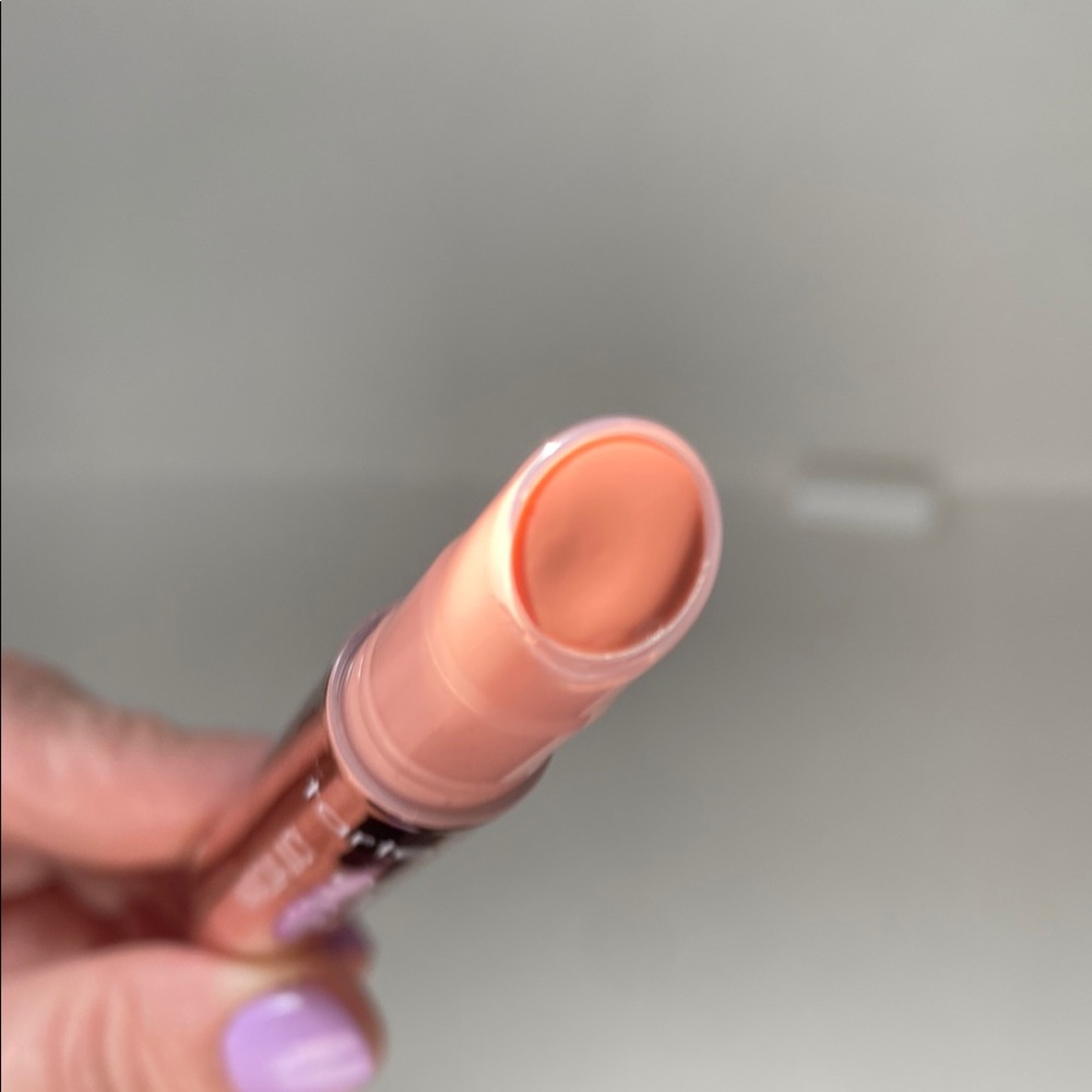 Tarte Maracuja Juicy Lip Plump - White Peach Shade - Picture 4 of 4